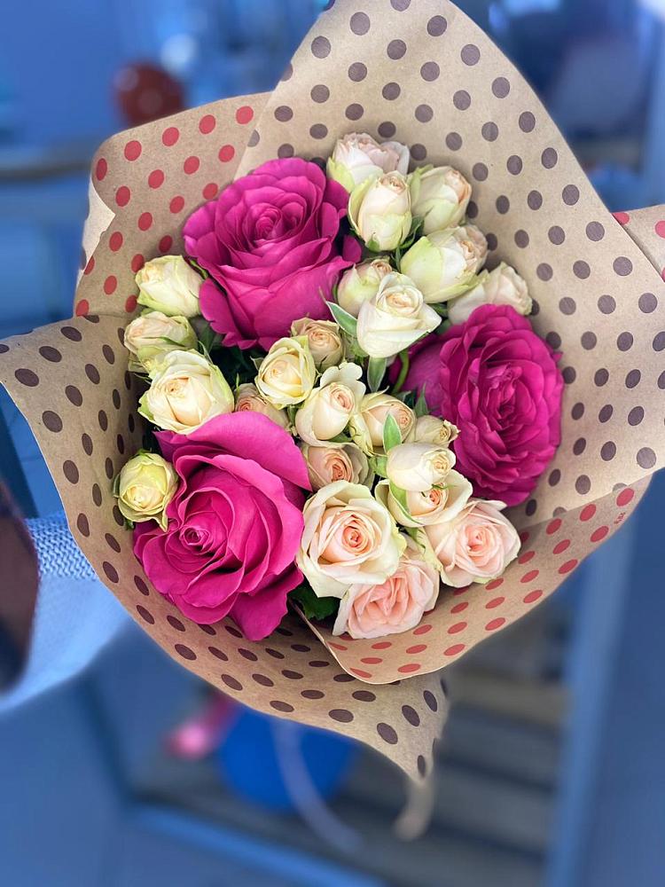 Букет цветов из: Розы в Няндоме