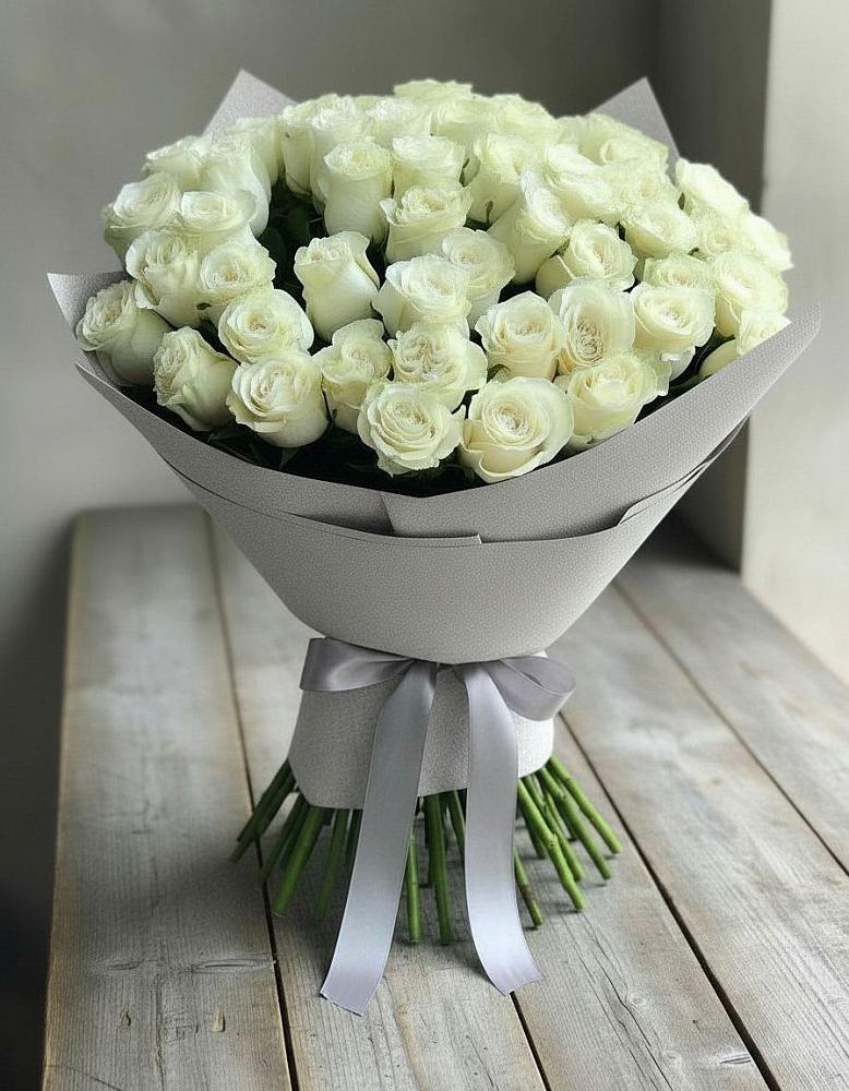 Букет 35 Белых роз в Няндоме