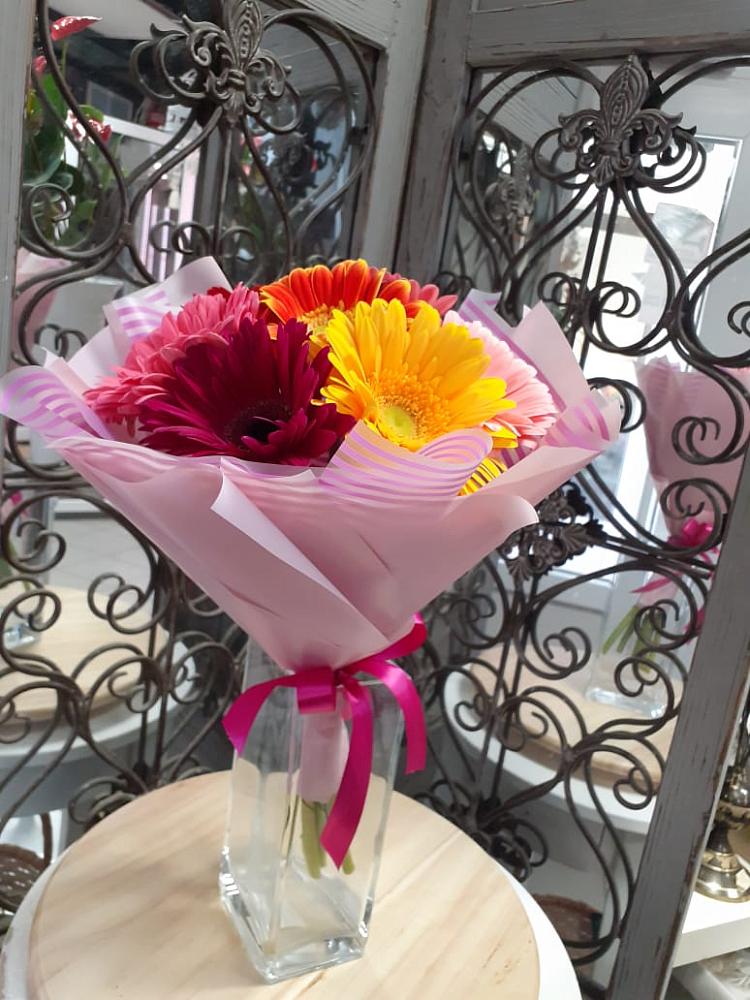 Букет цветов из: Герберы в Няндоме