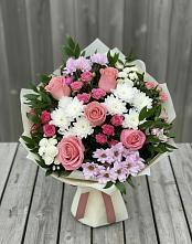 Букет цветов из:  Альстромерии, Гвоздики, Розы и Хризантемы в Няндоме