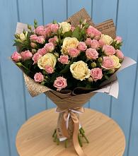 Букет цветов из:  Розы в Няндоме