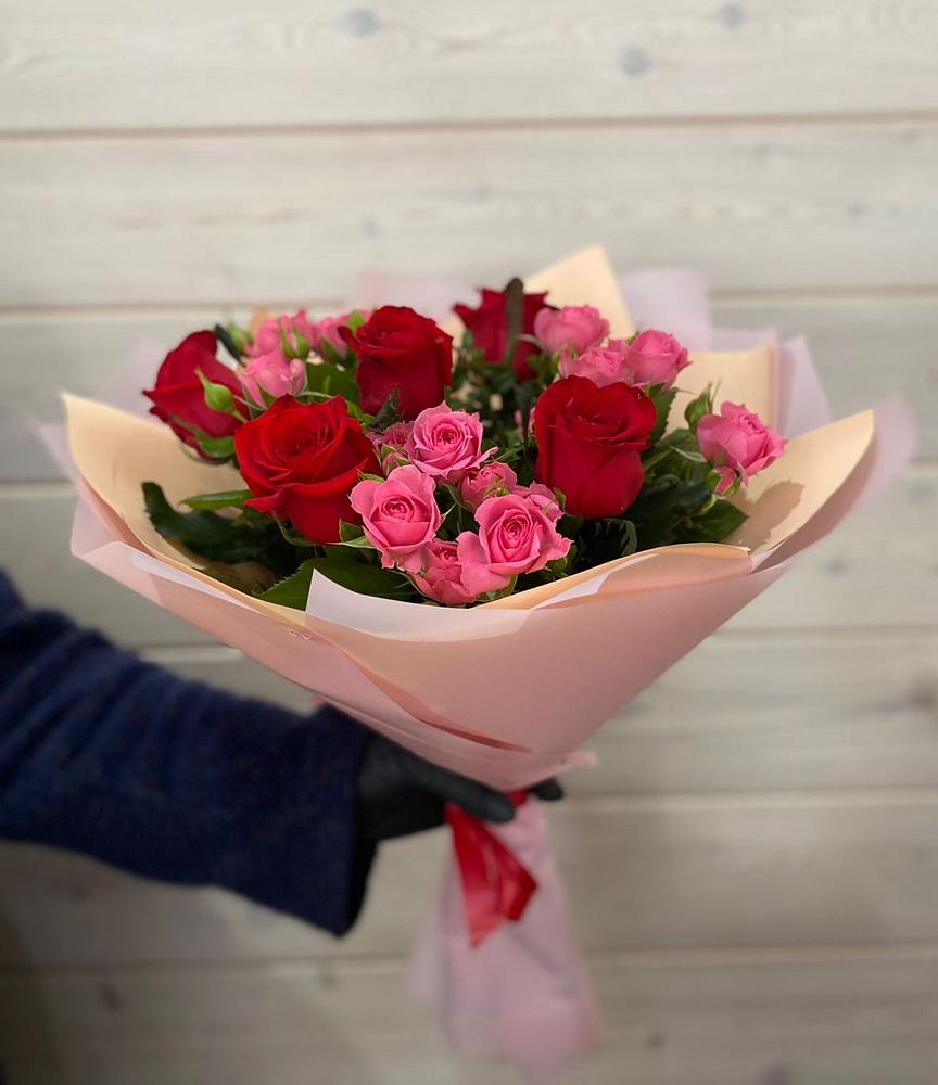 Букет цветов из: Розы в Няндоме