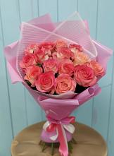 Букет 15 Розовых роз Равель в Няндоме